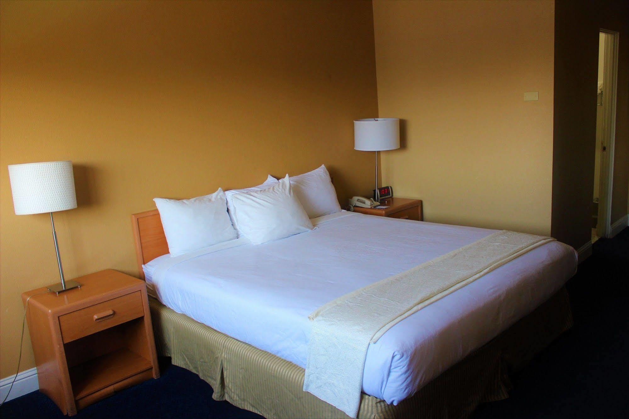 The Midtowner Hotel, Surestay Collection By Western Hotel